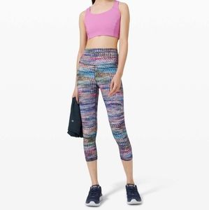 Lululemon Wunder Train high rise tight 25", size 4